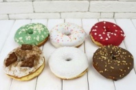 Донаты Ассорти №2(Солёная карамель, Лесная ягода,Кокос,Творог,Фисташка) 18шт*100г. 